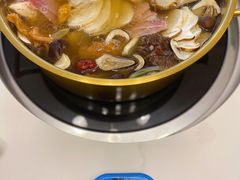 -阿鹏故事野生菌火锅(古城店)