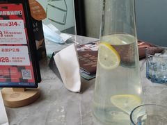 -必胜客(阿诗玛店)