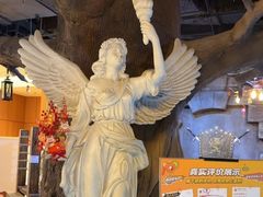 -暴风岛沉浸式体验馆(百联世纪店)