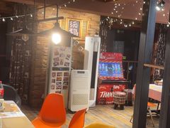 -玩坞轰趴馆·户外团建聚会主题生日派对馆(世豪广场店)