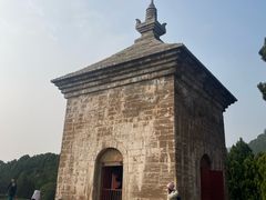-四门塔风景区