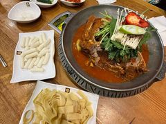 -喇喇排骨火锅·传统韩式脊骨汤(望京西园总店)