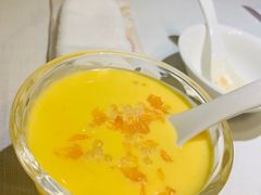 杨枝甘露-粤麓轩餐厅(中信泰富广场店)