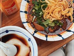 -秦云老太婆摊摊面(长嘉汇两江峯店)