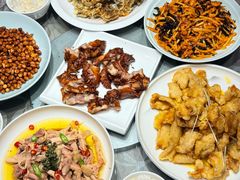 -锦绣金山人家(友谊店)