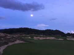 -岛中岛·海鲜大排档·万宁老字号(东澳店)