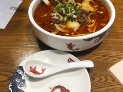 -渝是乎川渝小炒(新世界百货望京店)