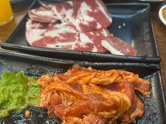 肥瘦相间-韩风烤牛肉冷面店