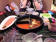 -热火朝天鲜切牛肉火锅(南强街巷店)