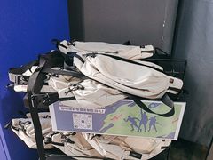 -迪卡侬(大英山店)