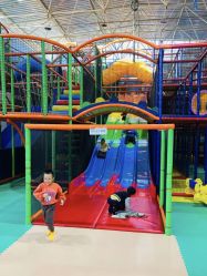 -爱丽丝奇幻乐园