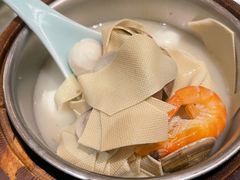 江南水乡一桶鲜-南京大牌档(济南万象城店)