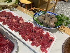 -王奋斗贵州酸汤牛肉火锅