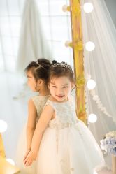 -DORA kids 朵拉儿童摄影花园店