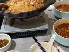 -威邵鸡煲(西华路总店)