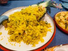 -拾光音乐餐酒吧(告庄星光夜市店)