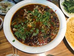 -自贡盐帮菜·玩辣餐厅(樱花园西街店)