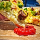 美食探店‼️这骰子牛肉比萨给我香迷糊了！[种草]