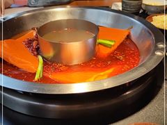 -王婆乔鲜鱼自助火锅(蜀汉路店)