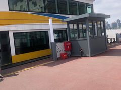 -丹东路渡口(轮渡站)