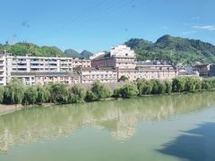 -古城苗家土菜馆(河景餐厅店)