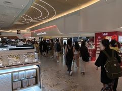 -关西国际机场直营免税店