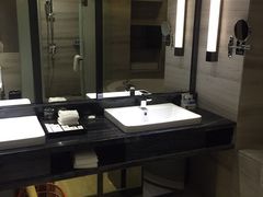 -新海利大酒店(拱北口岸店)