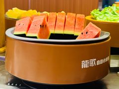 -龍歌自助小火锅(市南金茂湾店)