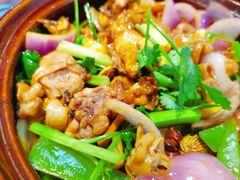 -胡须佬鸡煲四季火锅(海雅缤纷城店)
