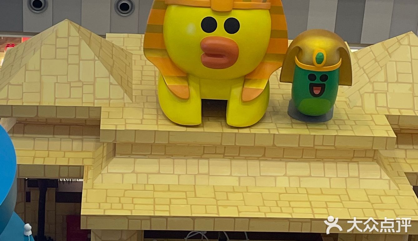 LINE FRIENDS世界巡回主题展｜新年必玩
