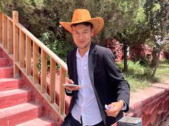 -天山神秘大峡谷