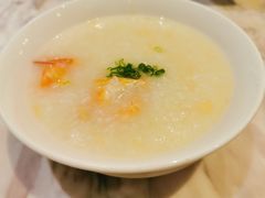鱼汤斑片粥-香港百合居(LCM置汇旭辉广场店)