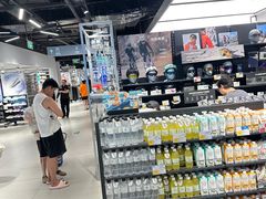 -迪卡侬(环球港店)