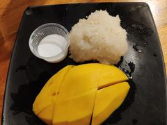 -两兄弟Song Pee Nong(2号店)