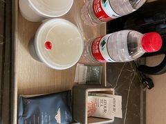 -杭州西湖湖滨银泰亚朵酒店