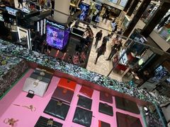 -文艺复兴百货(米兰大教堂广场店)