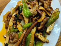盐煎肉盖饭-福半天牛肉面(碧津轻轨站店)