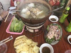 -威邵鸡煲(西华路总店)