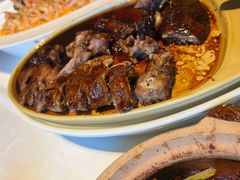 -八府香鸭·啫啫煲(华山路店)