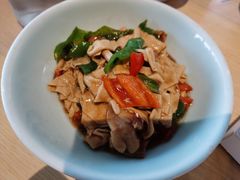 -关东小磨东北菜(上海长风大悦城店)