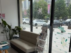 -丹景宠物医院·全科·老年病·牙科(武昌诊疗中心)