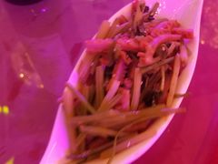 -粤尚腾香居中餐厅(首都机场希尔顿店)