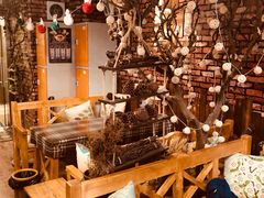 -MAX伯爵趣味互动密室逃脱(大坪D馆店)