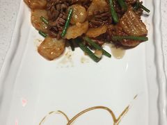 爆炒腰花-闫府私房菜·百年鲁菜(恒隆店)