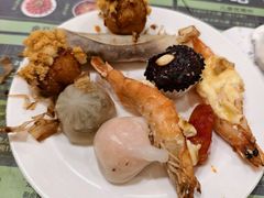 -金马门国际美食百汇(珞喻路店)