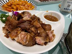 老家酱猪手-隆喜元鱼汤包·海鲜(中联广场店)