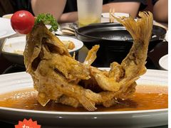 -闫府私房菜·百年鲁菜(恒隆店)