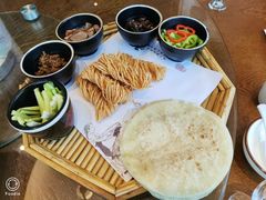-唐山宴百姓府邸院落中餐