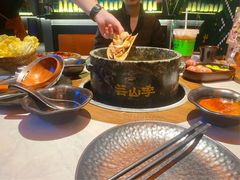 -芸山季·云南野生菌火锅(人民广场来福士店)