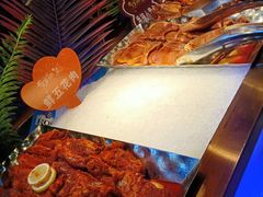 -布罗城堡自助烧烤(鸿通城购物中心店)
